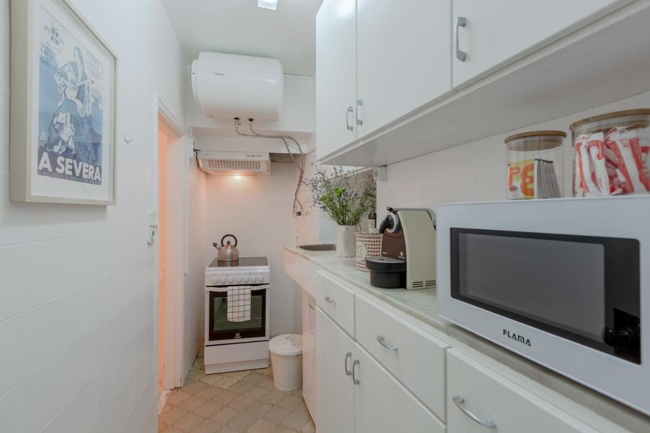 Typical Alfama Apartment, By Timecooler Lisboa المظهر الخارجي الصورة
